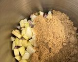 A picture of step 2 of Spiced gooseberry chutney.