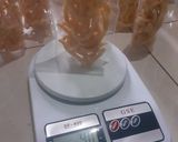 Foto langkah ke 4 dari resep Snack Ulat Sutra.