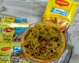 A picture of step 3 of Maggi veg masala khichuri.