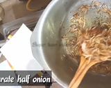 A picture of step 2 of Beef yakhni palao.