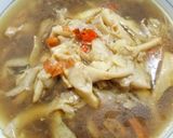 Foto langkah ke 4 dari resep Jamur Kuah Bening.