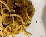 A picture of step 4 of Spaghetti with Garlic, Olive Oil, Red Pepper Flakes, and Toasted Breadcrumbs.