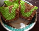 Foto langkah ke 5 dari resep Bolu kukus pandan coklat.