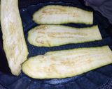 Foto del paso 1 de la receta: Milanesas de berenjena