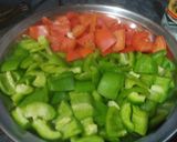 A picture of step 1 of Garlic rice with chicken shashlik.