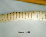 صورة لخطوة 6 من وصفة فطيرة رول اللحم المفروم 🌸