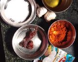 A picture of step 1 of Garlic chutney.