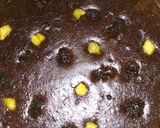 Foto langkah ke 3 dari resep Puding brownies topping dried fruit.