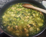 Foto del paso 5 de la receta: Coles de Bruselas con arroz y garbanzos