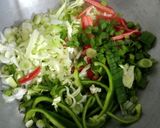 A picture of step 5 of Tripal schezwan rice.