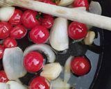 Une image de l'étape 1 de Sauce tomate cerise Basilic.