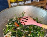 Foto langkah ke 6 dari resep Cah Kangkung ala Restauran.