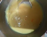 A picture of step 2 of Mango trifle custard.