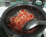 A picture of step 2 of Dal makhani.