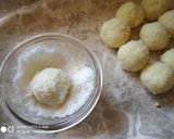A picture of step 3 of Sweet Paneer Rolls.