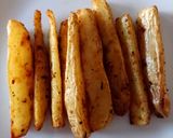 A picture of step 6 of Sweet and spicy potato wedges.