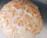 Hình bước làm 4 của món Bánh souffle hạnh nhân làm từ lòng trắng trứng
