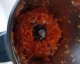 Une image de l'étape 1 de °Chou braisé au jambon de Bayonne et à la saucisse °.