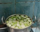 Foto langkah ke 4 dari resep Sayur oyong bihun wortel.