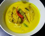 Foto langkah ke 5 dari resep Ayam Masak Lemak Chili Padi.