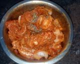 A picture of step 25 of Kulcha and bhuna chicken masala.