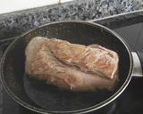 Foto del paso 2 de la receta Solomillo de cerdo asado con salsa de almendras