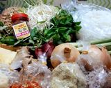 Hình bước làm 1 của món Bún bò giò heo