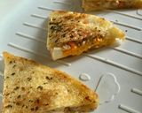 Foto langkah ke 5 dari resep Mpasi 1 year - Chicken egg cheese sandwich.