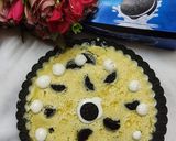 A picture of step 7 of Oreo cheese cake.