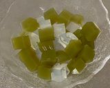 A picture of step 5 of Japanese Matcha Agar Jelly.