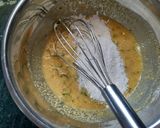 A picture of step 2 of Bread suji pakoda - new style.