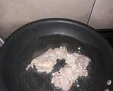 Foto langkah ke 3 dari resep Steak ayam white sauce.