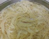Foto langkah ke 1 dari resep Spaghetti Aglio e olio.