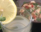 A picture of step 3 of Vietnamese Prawn Pho.