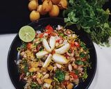 A picture of step 2 of Yellow Kharek Chaat.