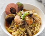 Foto langkah ke 4 dari resep Sup Mie Seafood.