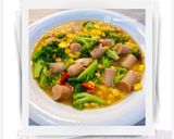 Foto langkah ke 7 dari resep Brokoli Sosis Saus Tiram.