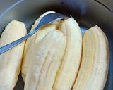 Foto langkah ke 3 dari resep Bolu kukus pisang.