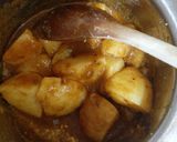 A picture of step 2 of Khatay aloo.