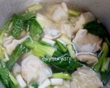 Foto langkah ke 6 dari resep Chicken Wonton Sup plus Sayuran ala Rumah Kami.
