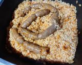 Une image de l'étape 5 de Orzo à la sauce tomate merguez 🥣.