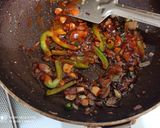 A picture of step 3 of Prawns Manchurian.