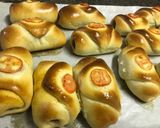 A picture of step 7 of Hotdog Bun.