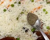 पांढरा सत्विक पुलाव (pulav recipe in marathi) रेसिपी स्टेप 6 फोटो 