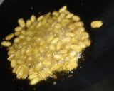 Foto langkah ke 5 dari resep Kacang bawang renyah.