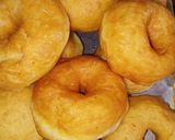 Foto langkah ke 6 dari resep 529. Donat Maizena.