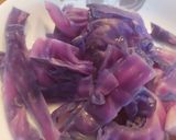 Foto del passaggio 1 della ricetta Spaghetti di riso viola con pesto di cavolo