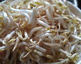 Foto langkah ke 6 dari resep Soto Ayam Kuah Kuning.