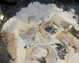 Foto del paso 4 de la receta: Rabas y langostinos empanados