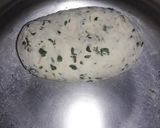 A picture of step 3 of Pudina laccha paratha.